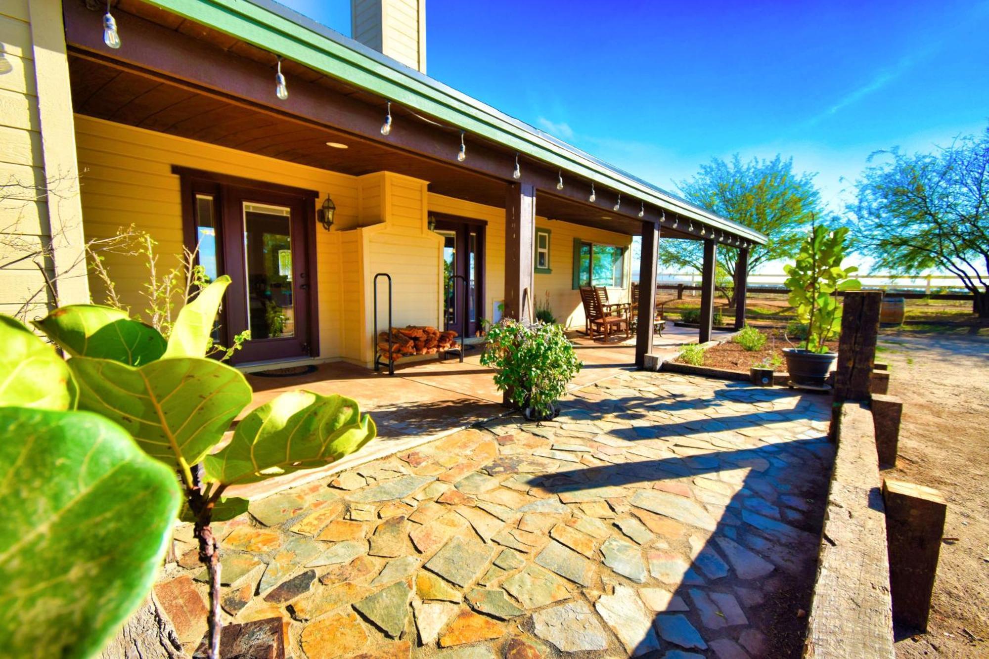 Готель Peppertree Lane Ranch -- Seven-Acre Ranch In The Heart Of Wine Country Темекула Екстер'єр фото